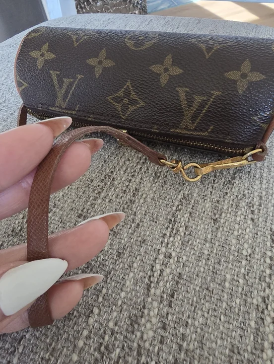 Authentic Louis Vuitton Brown Monogram Mini Papillion Handbag - Picture 7 of 11